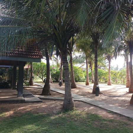 Villa Nilaveli Cabana Экстерьер фото