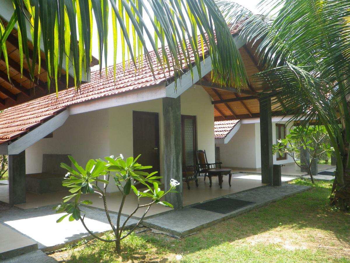 Villa Nilaveli Cabana Экстерьер фото